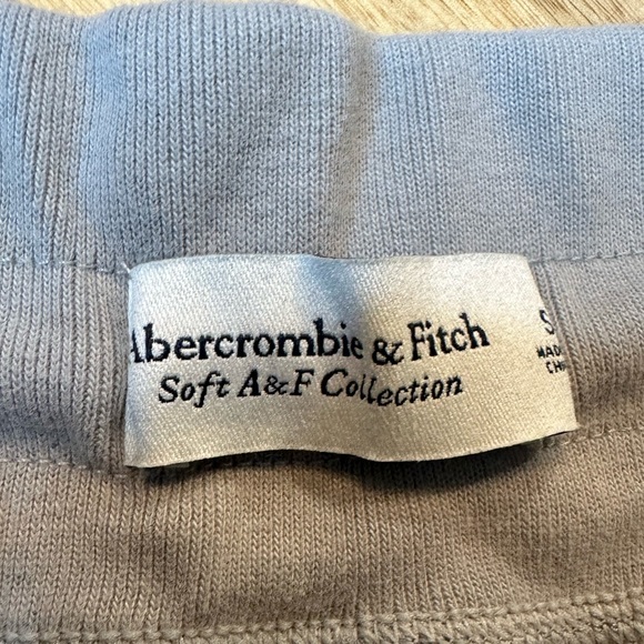 Abercrombie & Fitch Waffle Knit Joggers| Size S - Picture 2 of 9